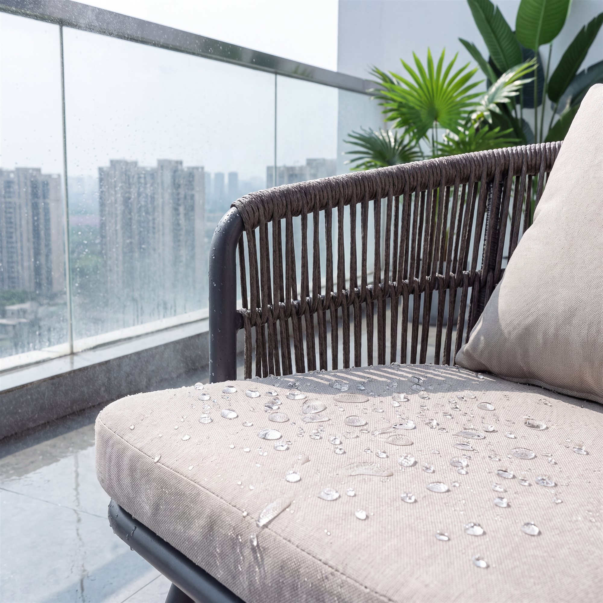 R-021 A117 5 قطع حبل ألومنيوم طقم طعام — رمادي/بني (4 chairs + round table) - الصورة 6